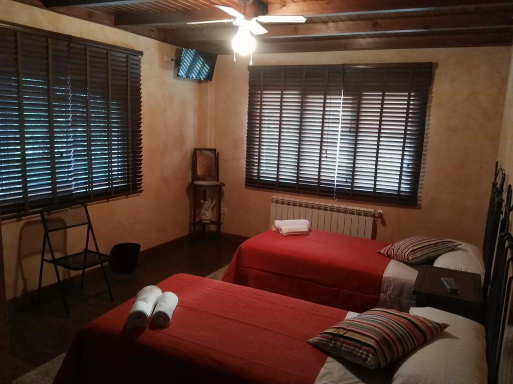 Pension Vilanova Sigueiro Exterior foto