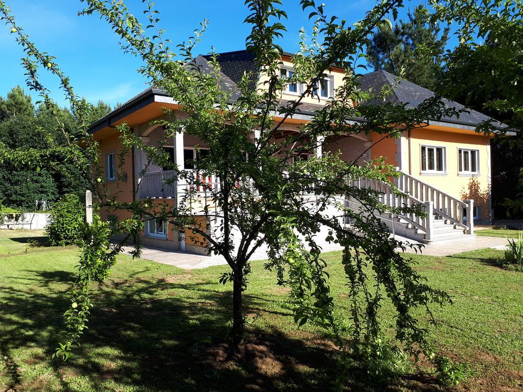 Pension Vilanova Sigueiro Exterior foto